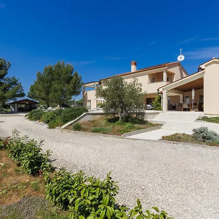 Vila Mia Anima By Interhome Vodnjan