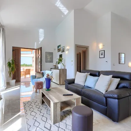 Mia Anima By Interhome וילה וודניאן